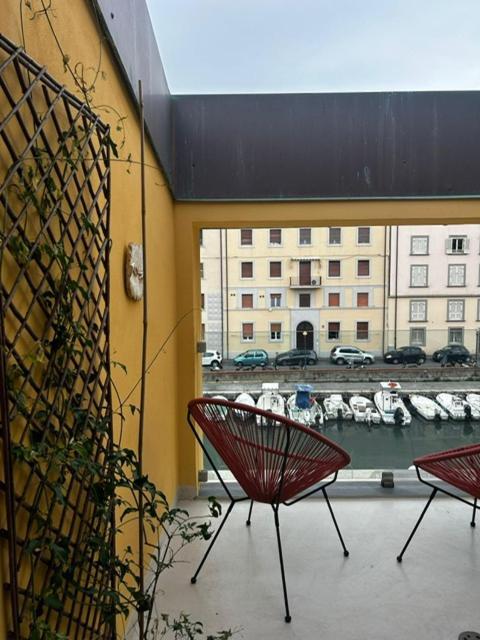 Waterfront Balcony I Grani 5 Resort Grand Suite Livourne Extérieur photo