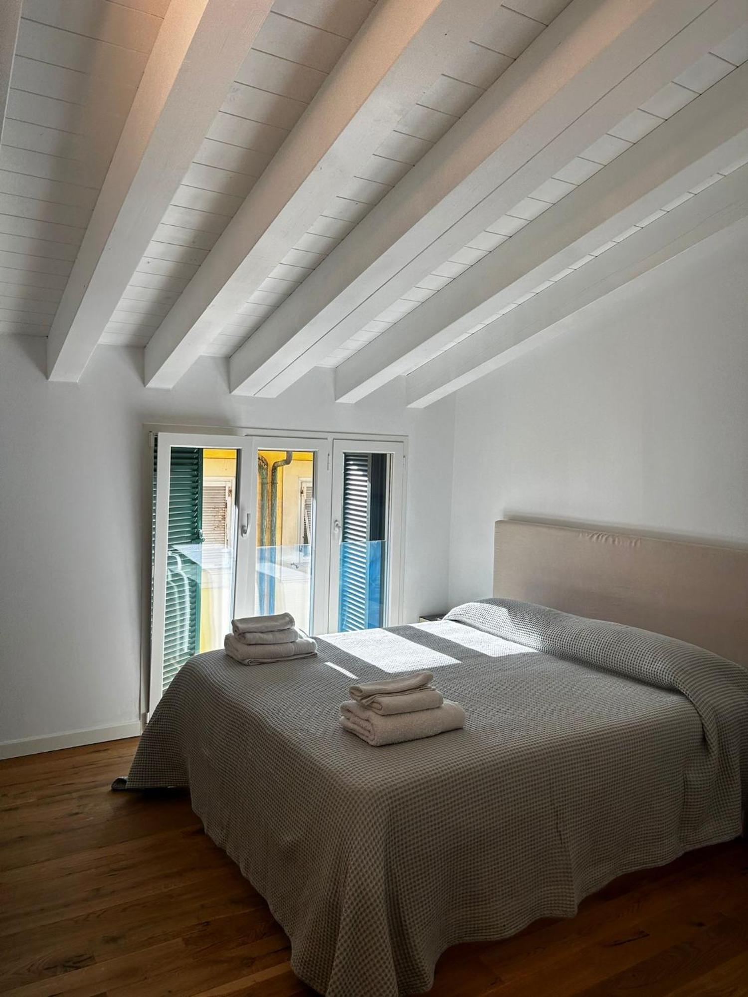 Waterfront Balcony I Grani 5 Resort Grand Suite Livourne Extérieur photo